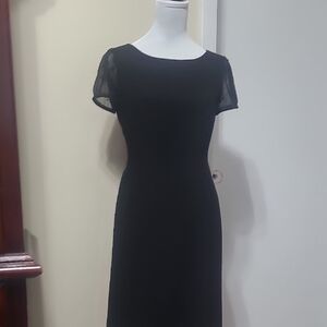 Elegant Black Dress By TAHARI BY AURTHER LEVINE